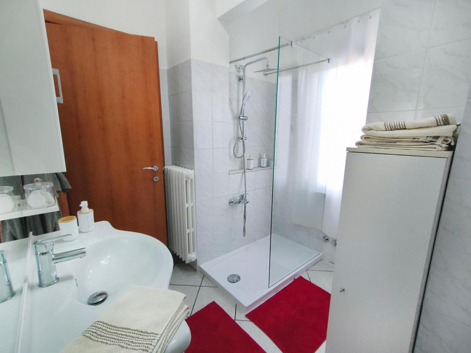 Appartement Alba La Capitale Delle Langhe Extérieur photo